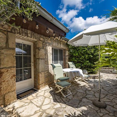 Boutique B&B Stancija 1904 Adults Only Svetvinčenat エクステリア 写真